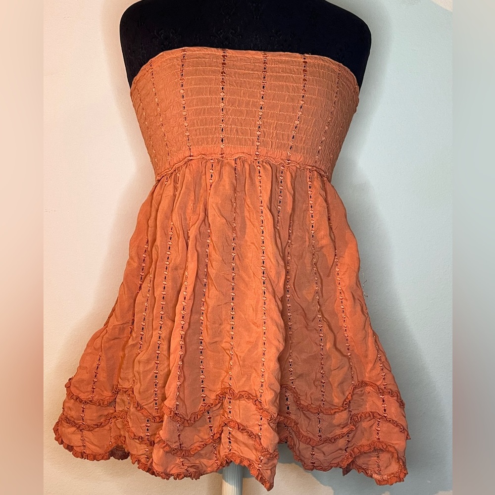 Strapless flowy shirt